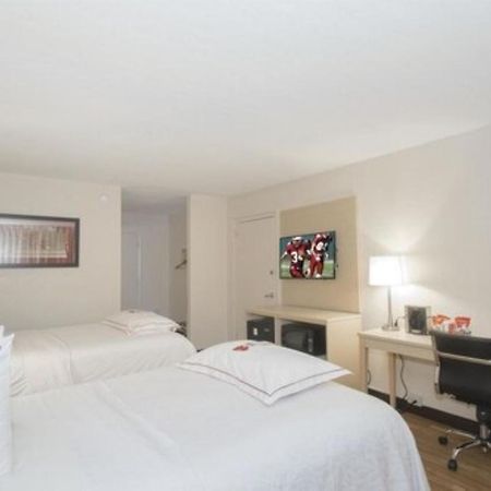 Days Inn By Wyndham Neptune Beach Jacksonville Beach Ngoại thất bức ảnh