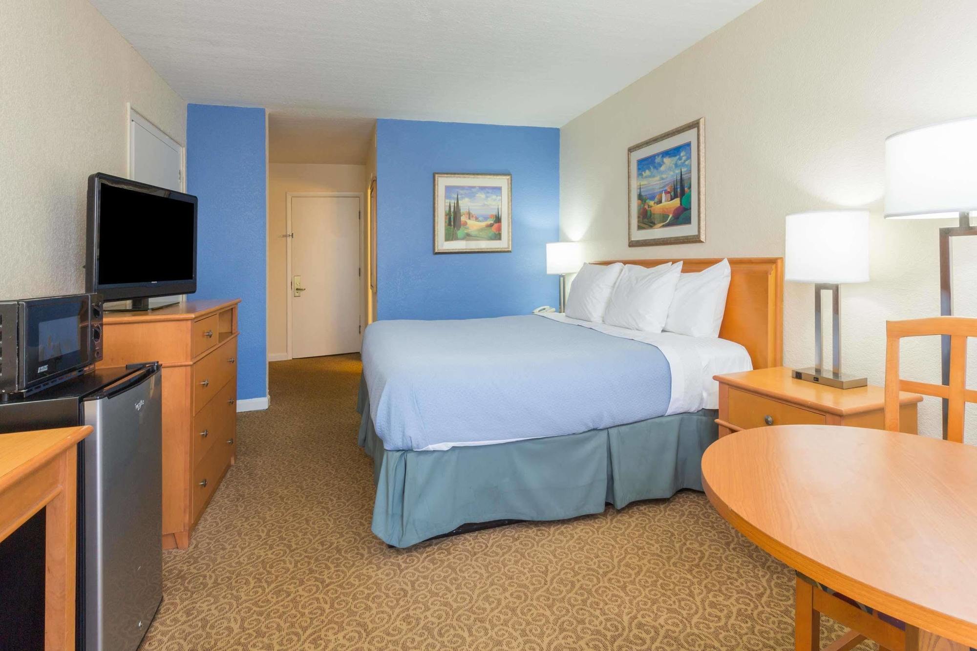 Days Inn By Wyndham Neptune Beach Jacksonville Beach Ngoại thất bức ảnh