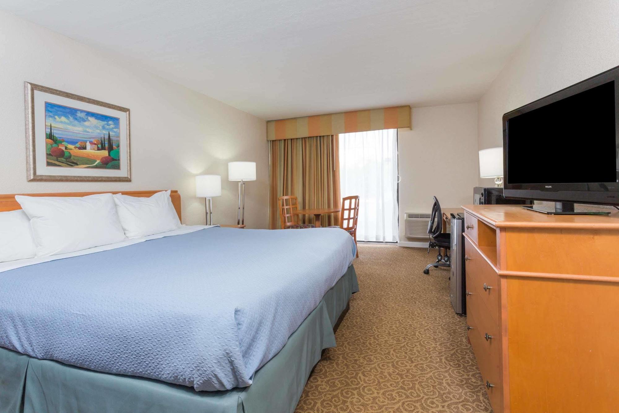 Days Inn By Wyndham Neptune Beach Jacksonville Beach Ngoại thất bức ảnh